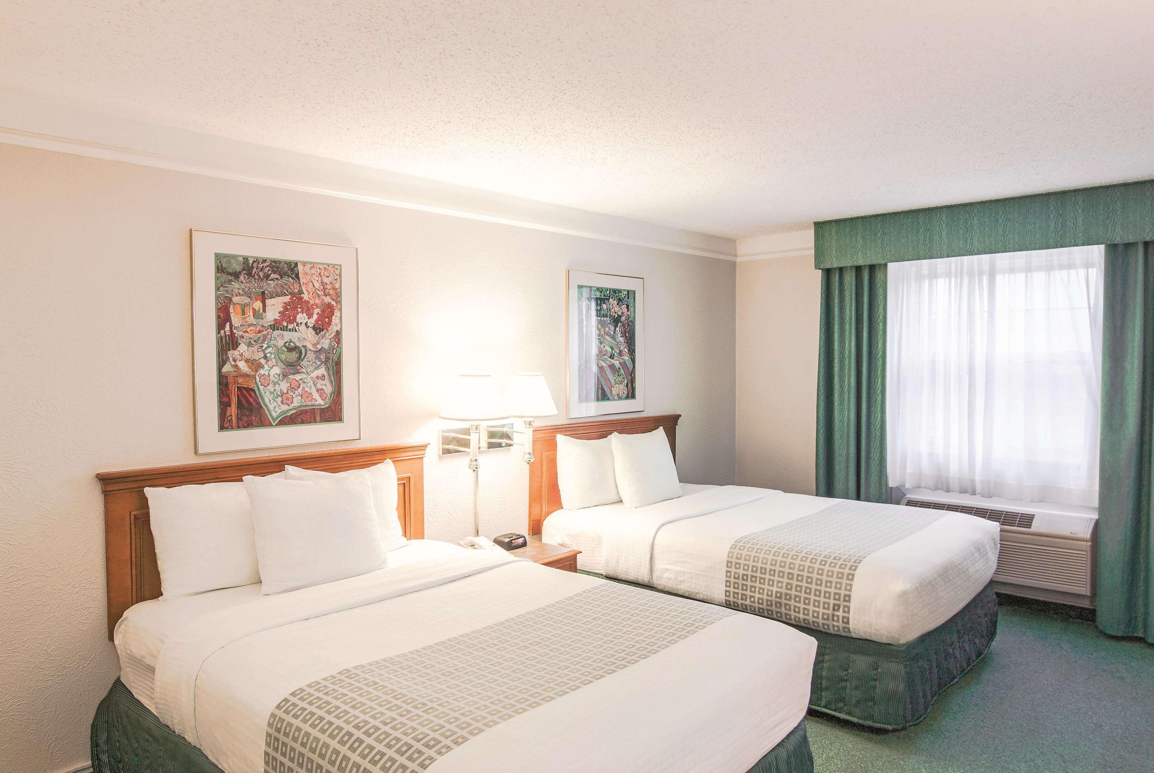 La Quinta Inn By Wyndham Indianapolis Airport Lynhurst Eksteriør billede