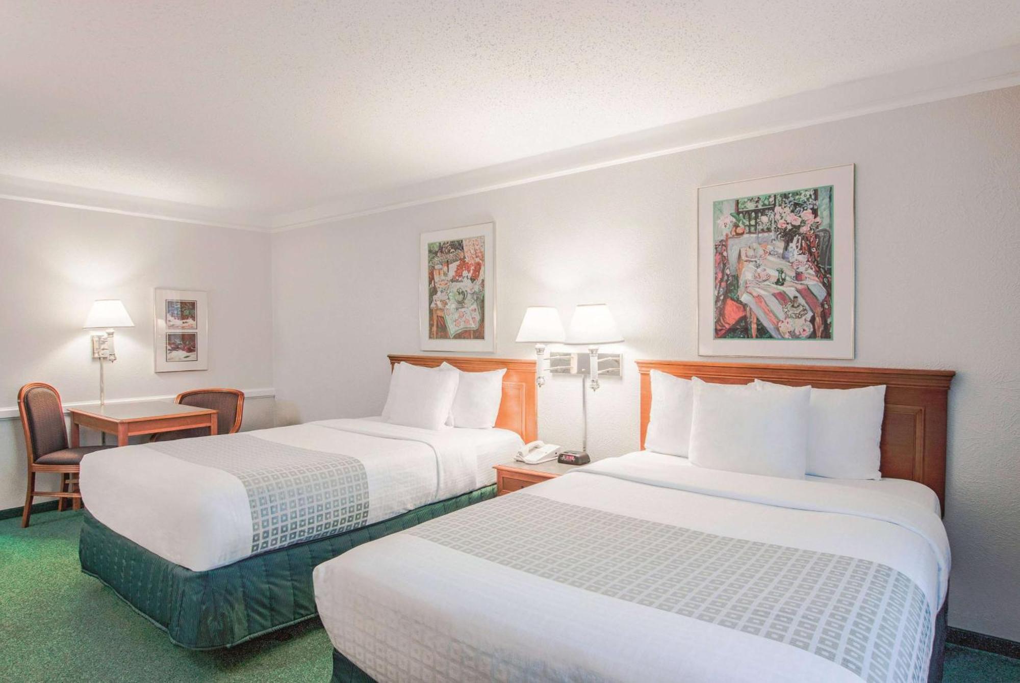 La Quinta Inn By Wyndham Indianapolis Airport Lynhurst Eksteriør billede